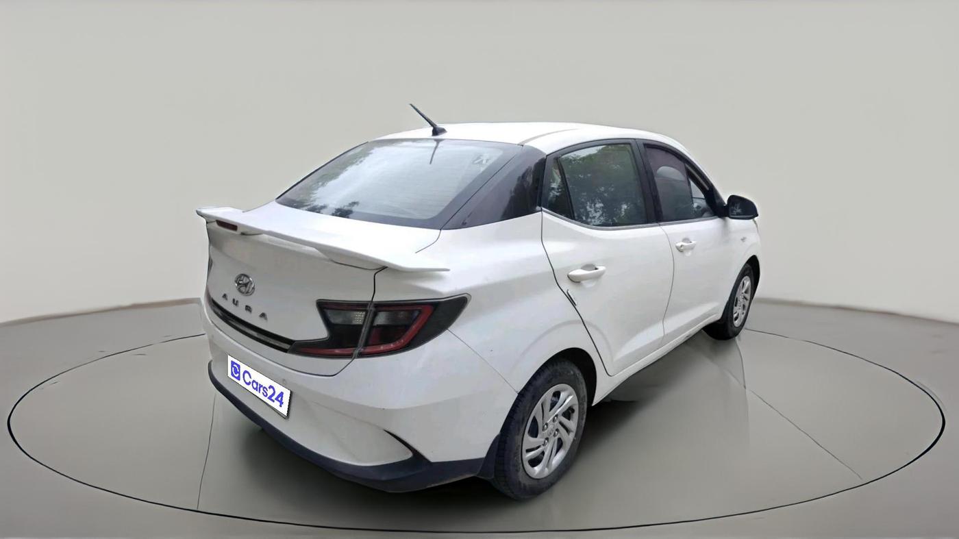 2022 Hyundai AURA S 1.2 CNG, CNG, Manual, 1,42,349 km, exterior