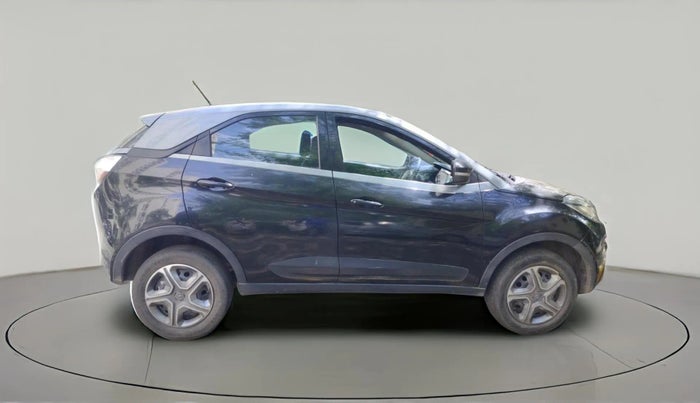 2018 Tata NEXON KRAZ MT PETROL, Petrol, Manual, 57,872 km, exterior