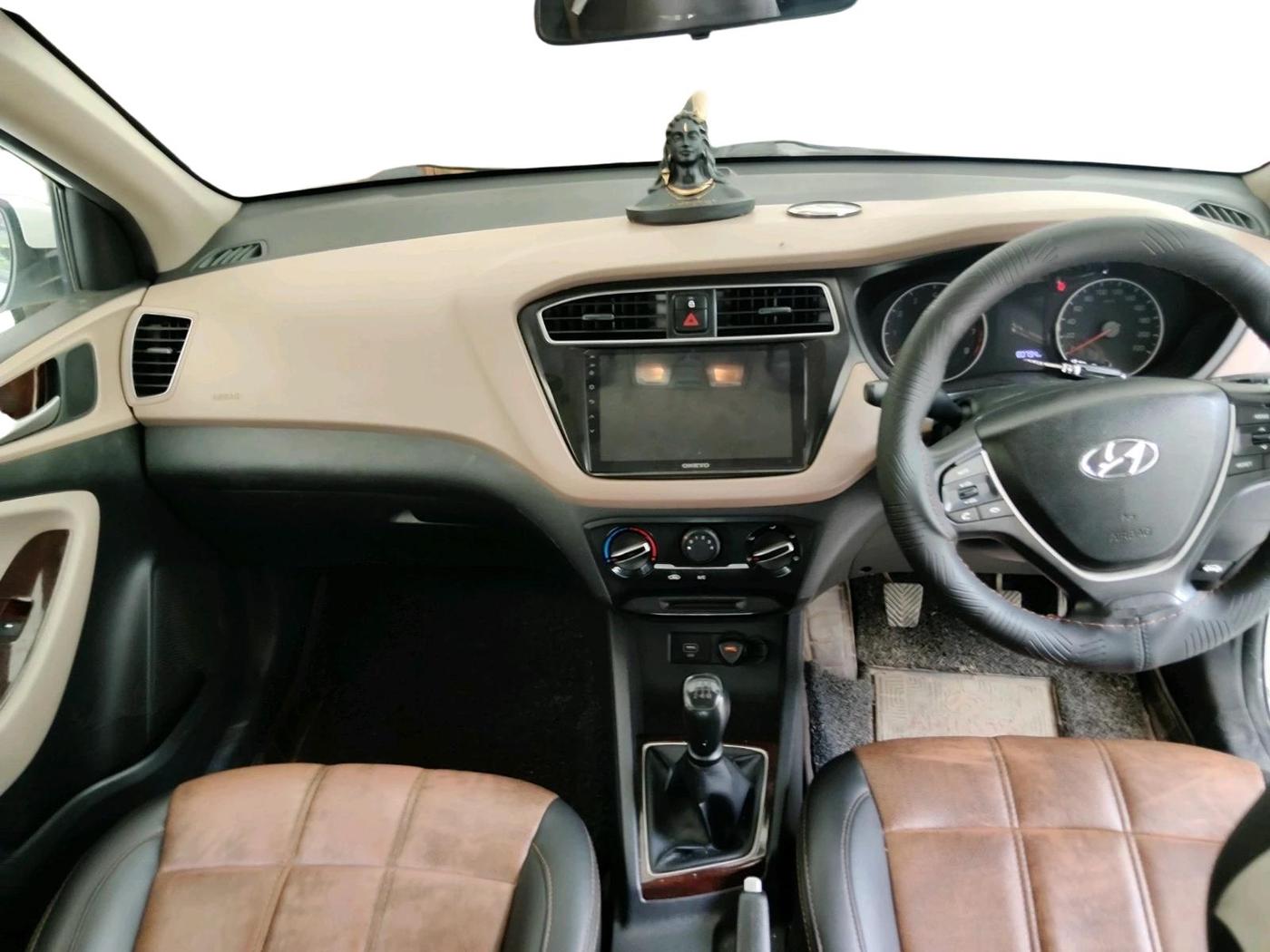 2019 Hyundai Elite i20 MAGNA PLUS 1.2, Petrol, Manual, 80,797 km, interior