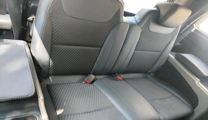 2023 Mahindra Thar LX D AT 4WD HT, Diesel, Automatic, 28,429 km, interior