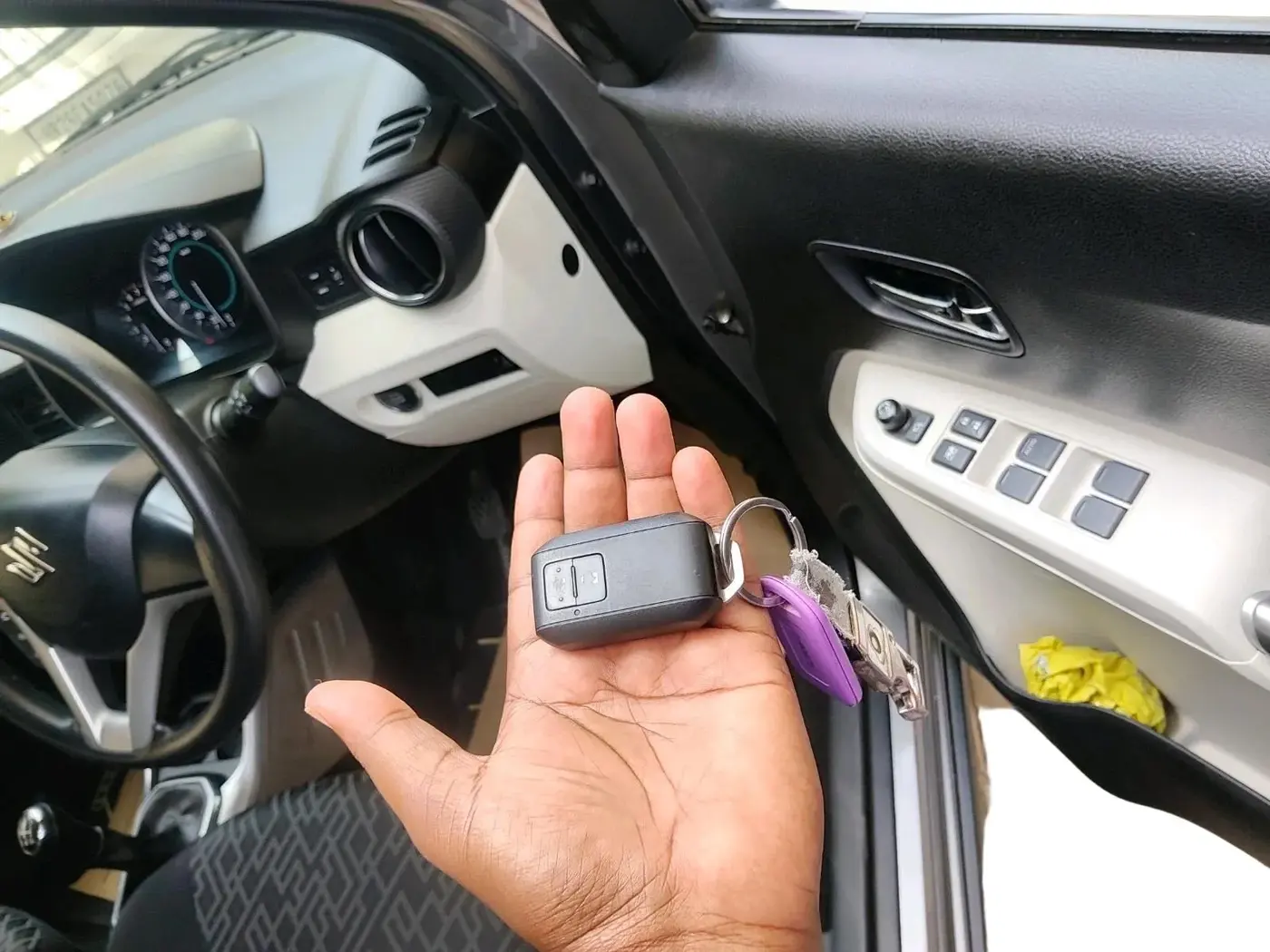 2020 Maruti IGNIS ZETA 1.2, Petrol, Manual, 43,135 km, interior