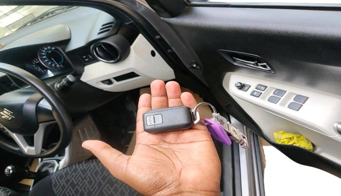 2020 Maruti IGNIS ZETA 1.2, Petrol, Manual, 43,135 km, interior