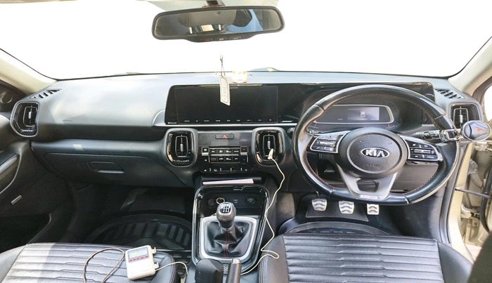 2020 KIA SONET GTX PLUS 1.5, Diesel, Manual, 1,06,232 km, interior