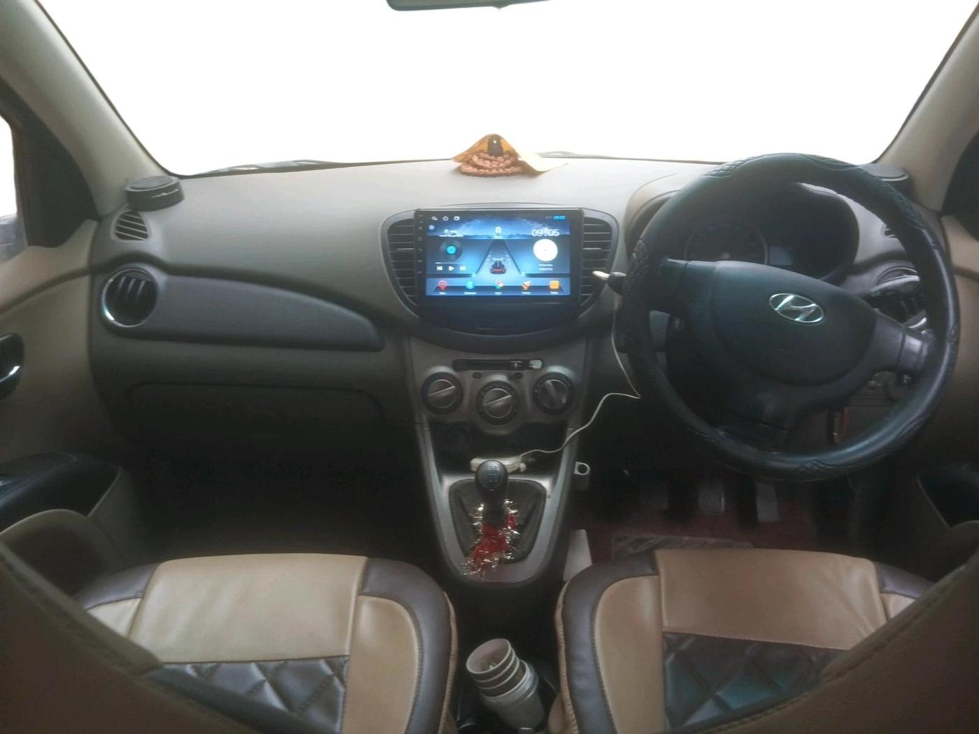2012 Hyundai i10 MAGNA 1.2, CNG, Manual, 91,428 km, interior
