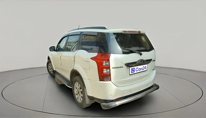 2017 Mahindra XUV500 W10, Diesel, Manual, 99,440 km, exterior
