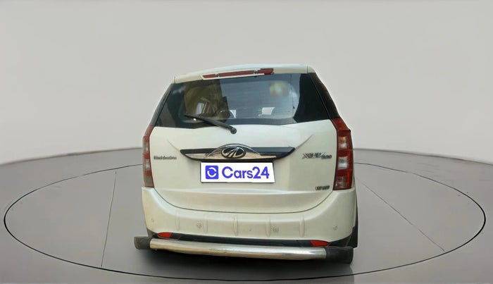 2017 Mahindra XUV500 W10, Diesel, Manual, 99,440 km, exterior