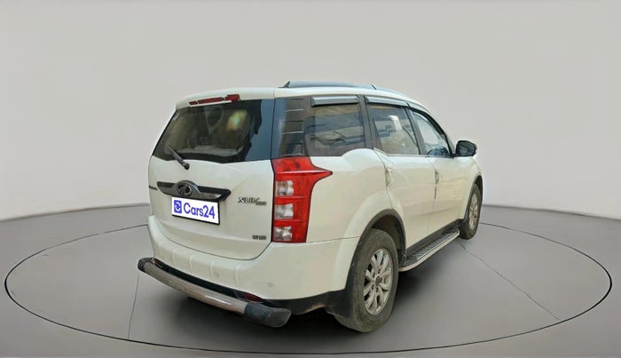 2017 Mahindra XUV500 W10, Diesel, Manual, 99,440 km, exterior