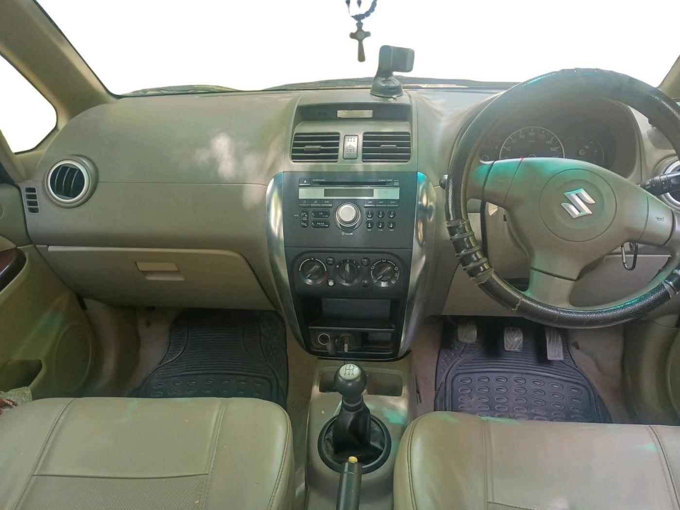 2011 Maruti SX4 VXI CNG, CNG, Manual, 1,44,824 km, interior