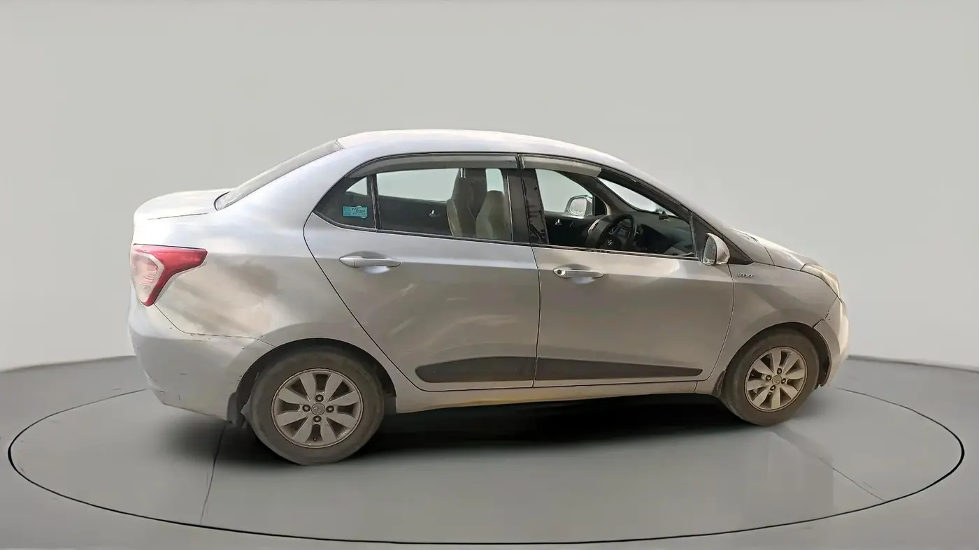 2015 Hyundai Xcent S 1.2, Petrol, Manual, 1,27,340 km, exterior