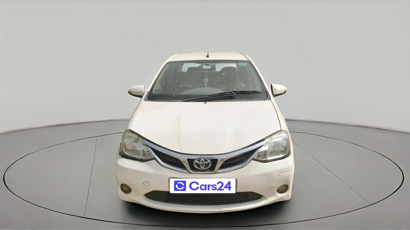 2015 Toyota Etios VX, Petrol, Manual, 2,57,203 km, exterior