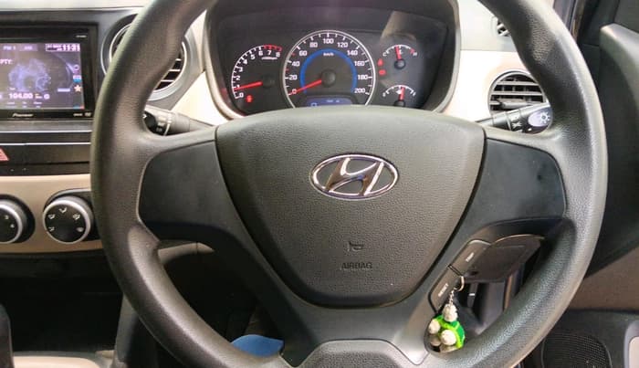2017 Hyundai Grand i10 MAGNA AT 1.2 KAPPA VTVT, Petrol, Automatic, 40,629 km, interior