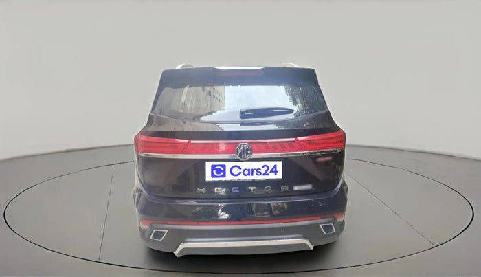 2024 MG HECTOR PLUS SAVVY PRO 1.5 TURBO CVT 7 STR, Petrol, Automatic, 19,753 km, exterior
