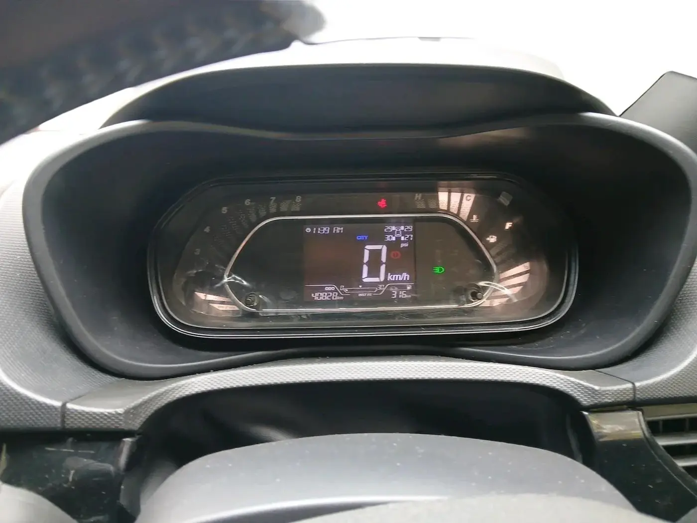 2022 Tata NEXON XZ PLUS (O) PETROL DARK EDITION, Petrol, Manual, 40,828 km, interior