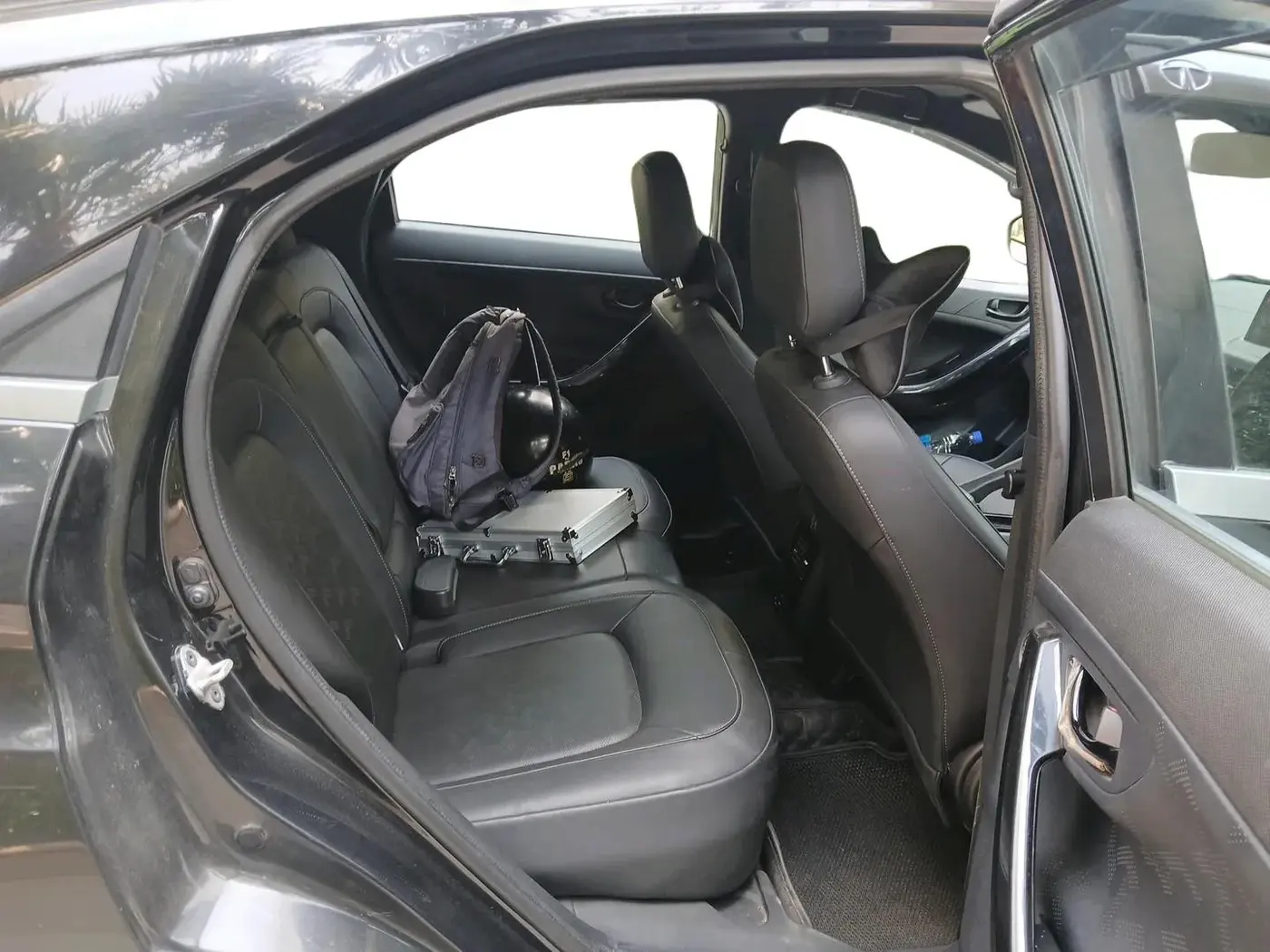 2022 Tata NEXON XZ PLUS (O) PETROL DARK EDITION, Petrol, Manual, 40,828 km, interior