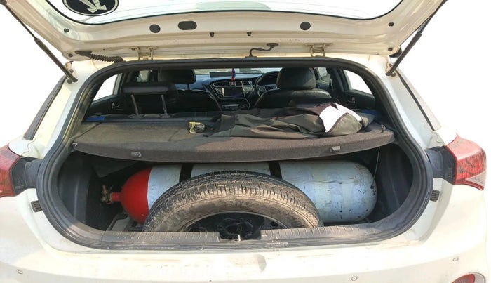 2019 Hyundai i20 Active 1.2 SX, CNG, Manual, 80,508 km, exterior