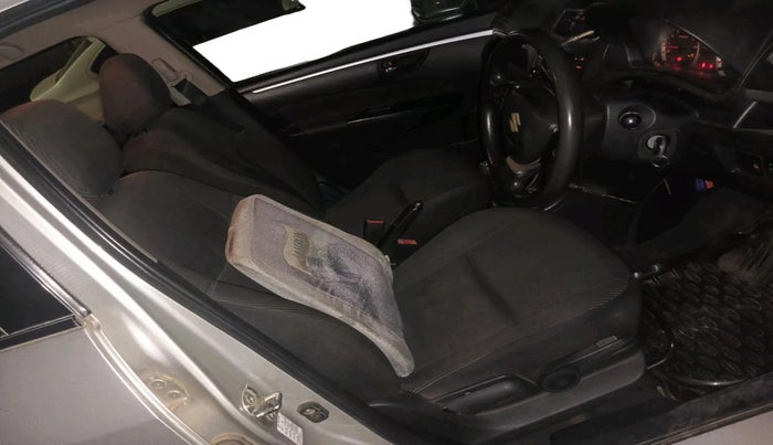 2011 Maruti Swift ZXI, Petrol, Manual, 1,12,395 km, interior