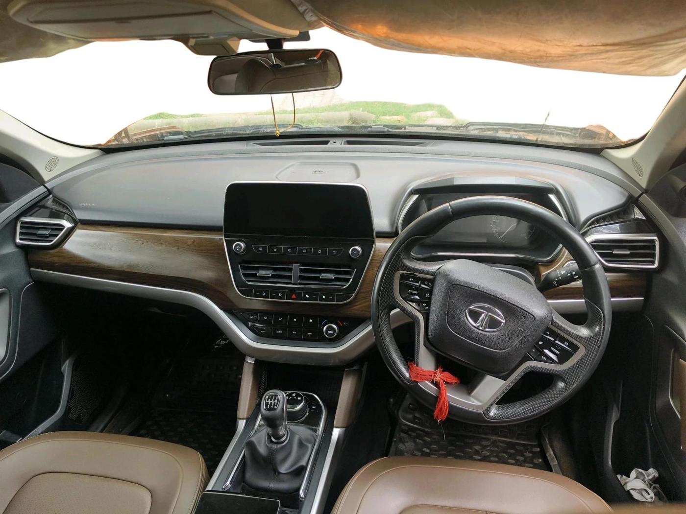 2019 Tata Harrier XZ 2.0L, Diesel, Manual, 70,952 km, interior