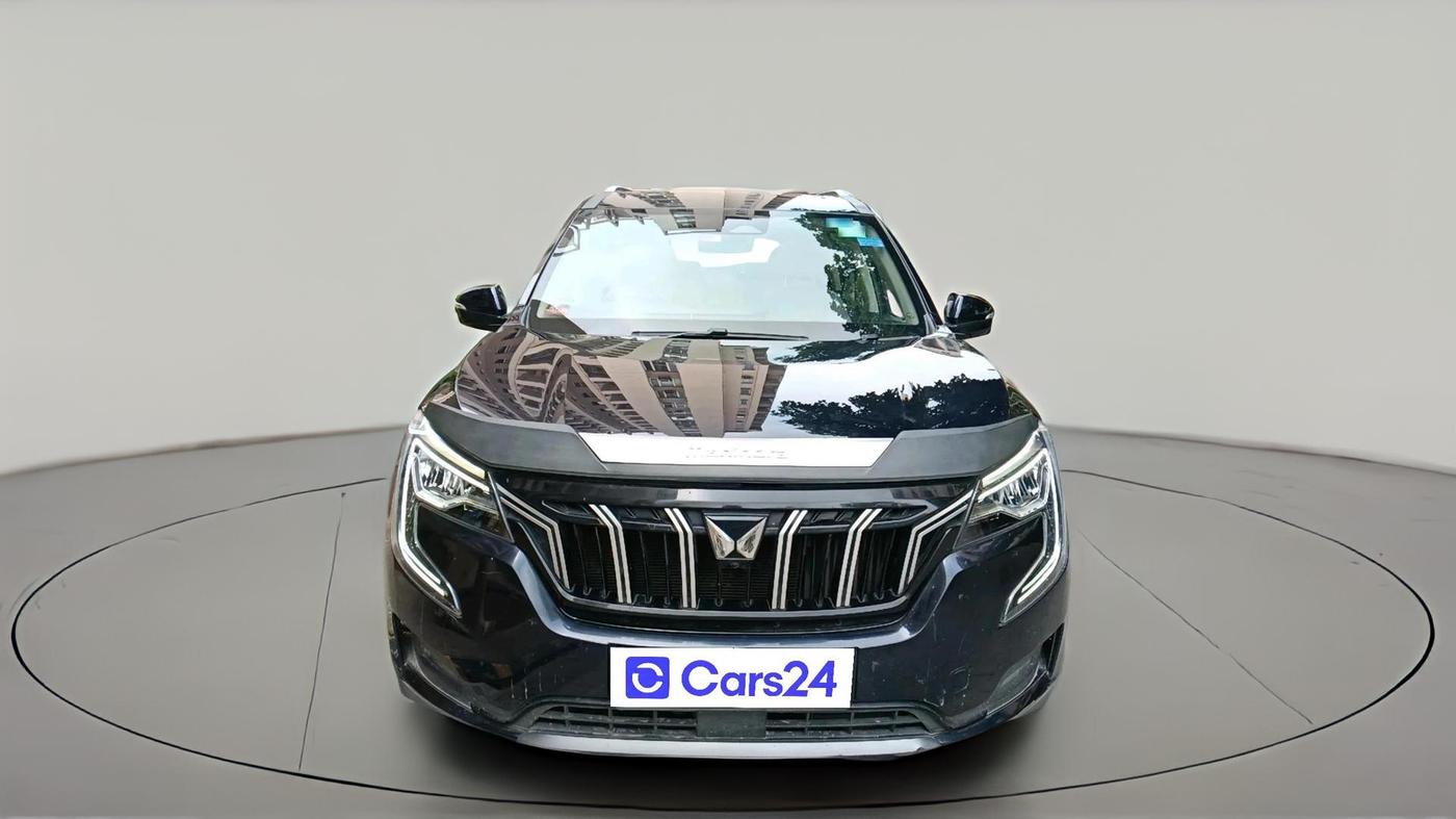 2022 Mahindra XUV700 AX 7 LUXURY P AT 7 STR, Petrol, Automatic, 31,493 km, exterior