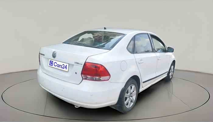 2011 Volkswagen Vento HIGHLINE 1.6 MPI, Petrol, Manual, 1,05,000 km, exterior