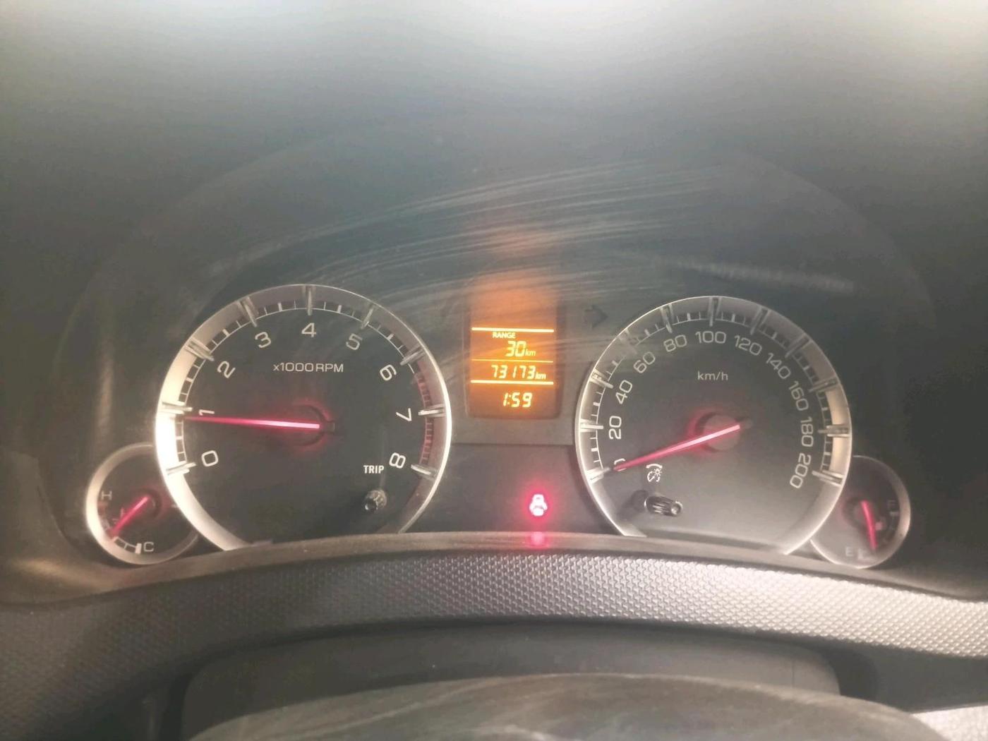 2016 Maruti Swift VXI, CNG, Manual, 73,173 km, interior