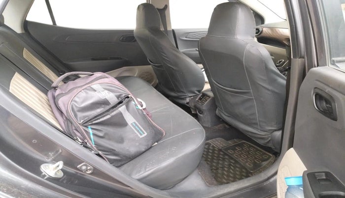 2022 Hyundai AURA S 1.2 AMT, Petrol, Automatic, 46,040 km, interior