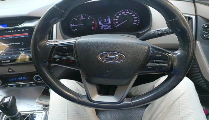 2017 Hyundai Creta SX PLUS AT 1.6 DIESEL, Diesel, Automatic, 2,20,231 km, interior