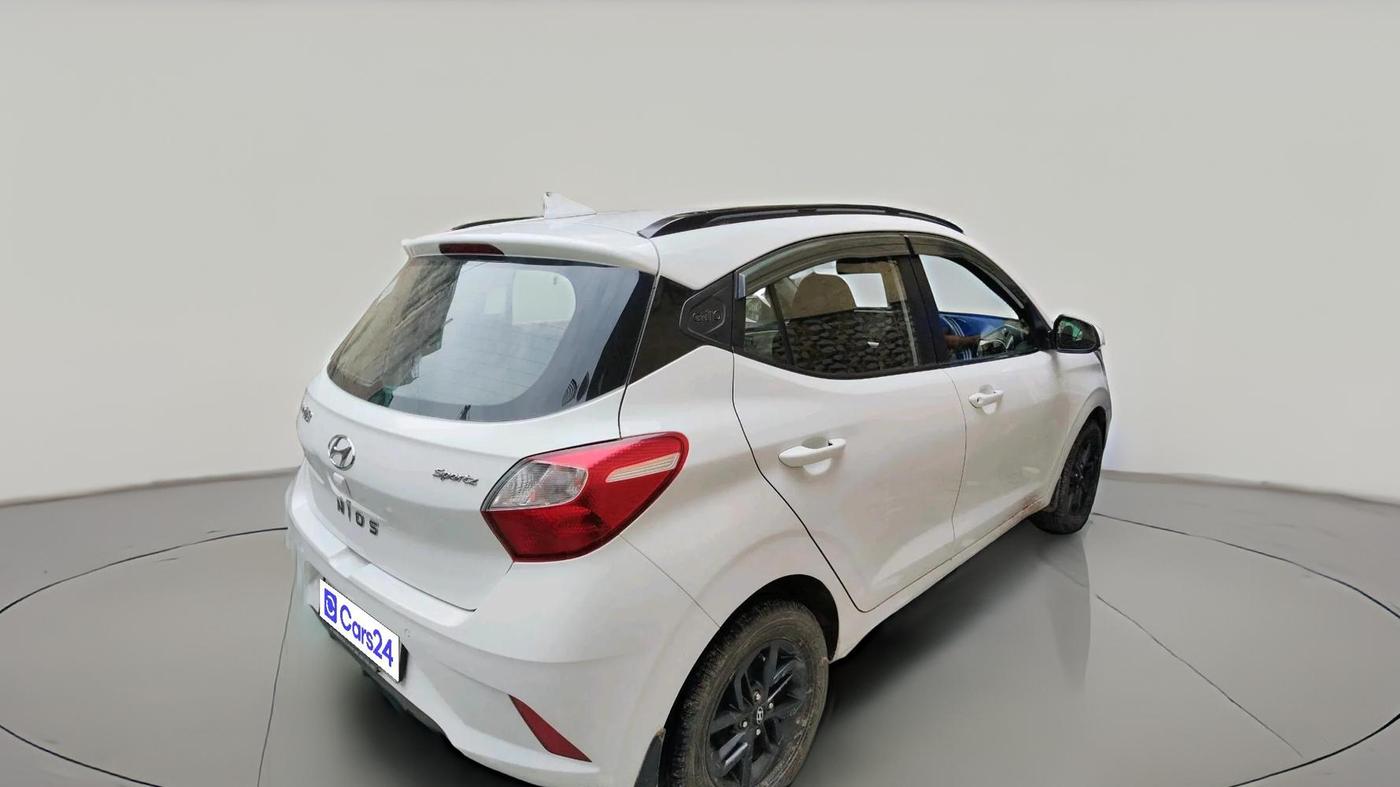 2022 Hyundai GRAND I10 NIOS SPORTZ 1.2 KAPPA VTVT CNG, CNG, Manual, 84,147 km, exterior