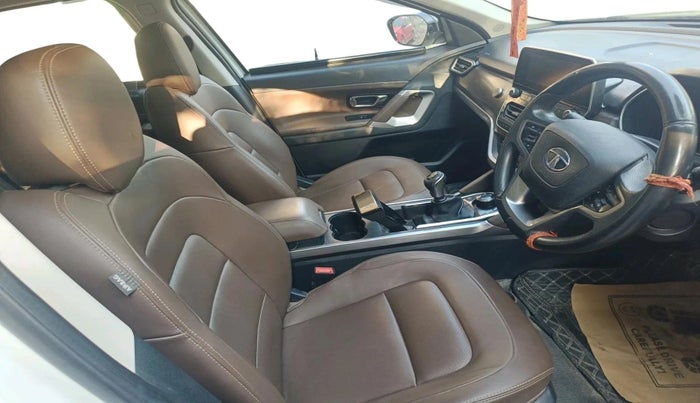 2021 Tata Harrier XZ PLUS 2.0L DUAL TONE, Diesel, Manual, 87,153 km, interior