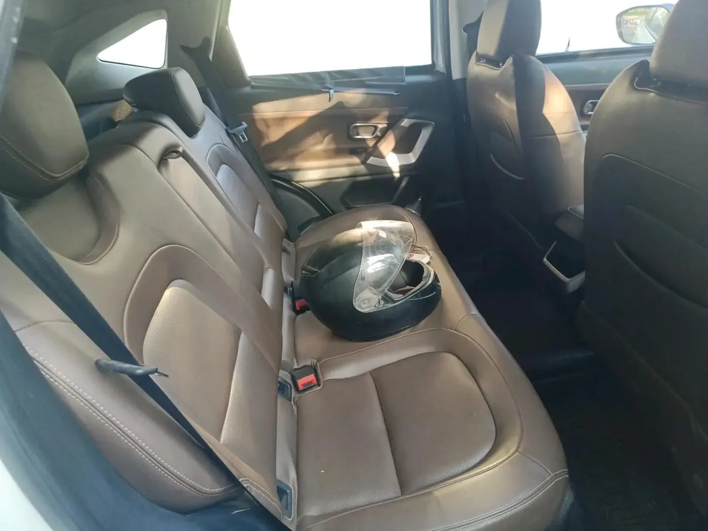 2021 Tata Harrier XZ PLUS 2.0L DUAL TONE, Diesel, Manual, 87,153 km, interior