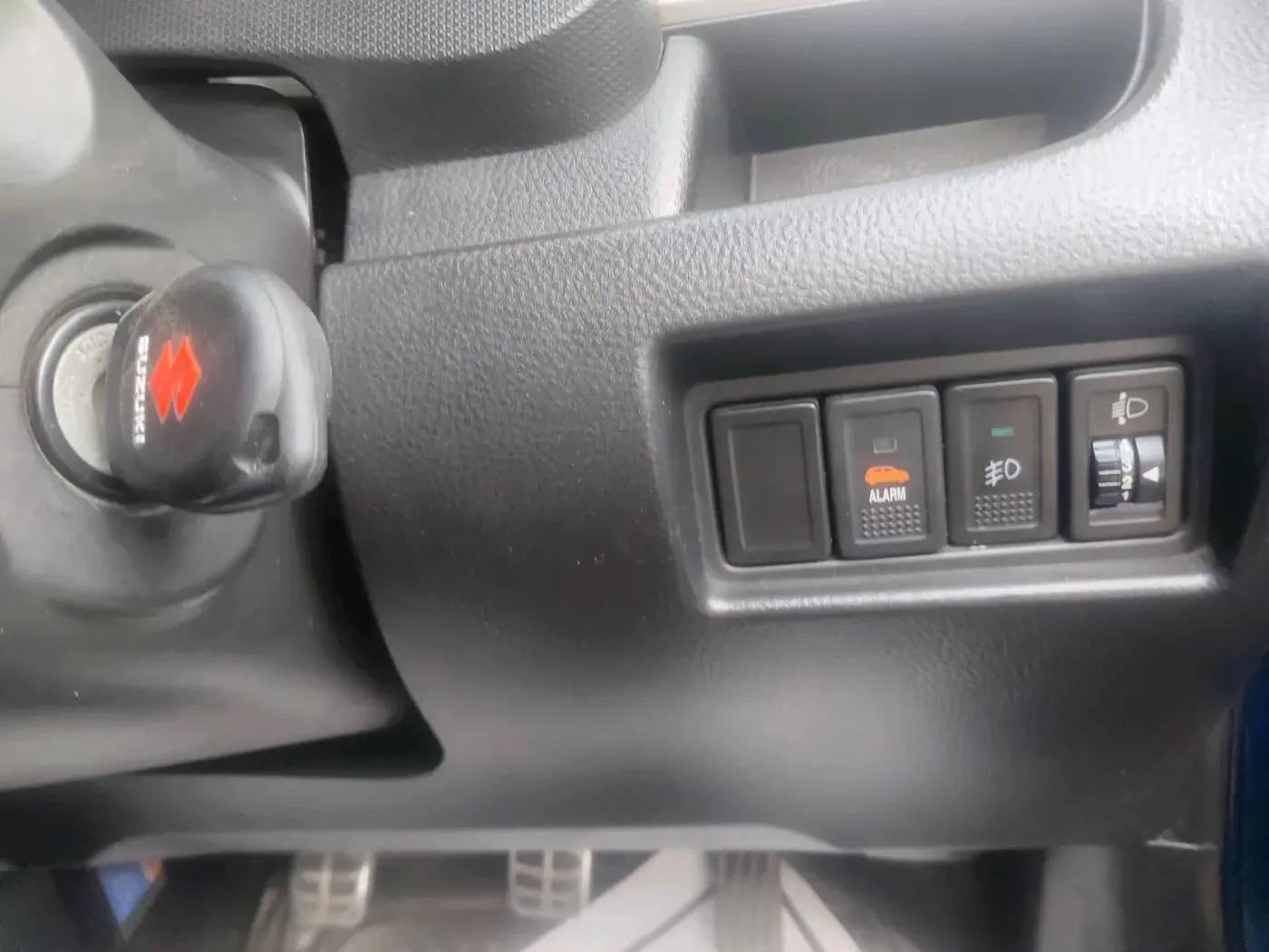 2013 Maruti Swift VXI, Petrol, Manual, 1,09,706 km, interior