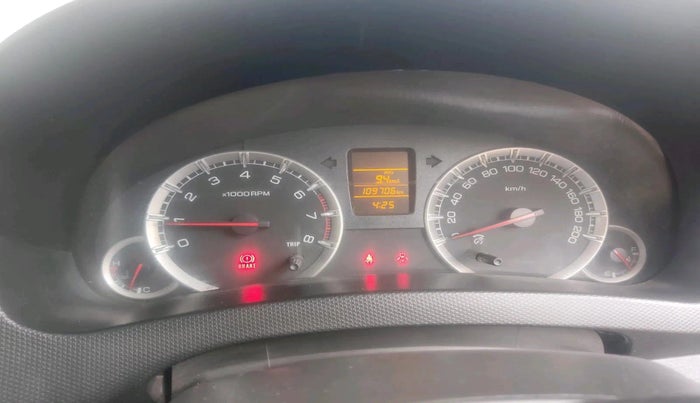 2013 Maruti Swift VXI, Petrol, Manual, 1,09,706 km, interior