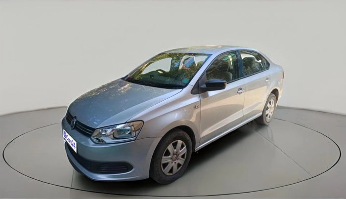 2011 Volkswagen Vento TRENDLINE 1.6, Petrol, Manual, 1,00,890 km, exterior