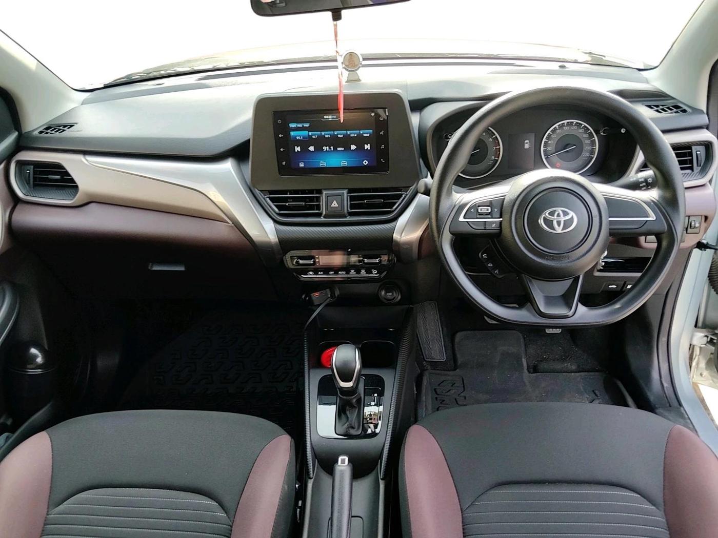 2026 Toyota Urban Cruiser Taisor S Plus 1.2 Petrol AMT, Petrol, Automatic, 1,700 km, interior