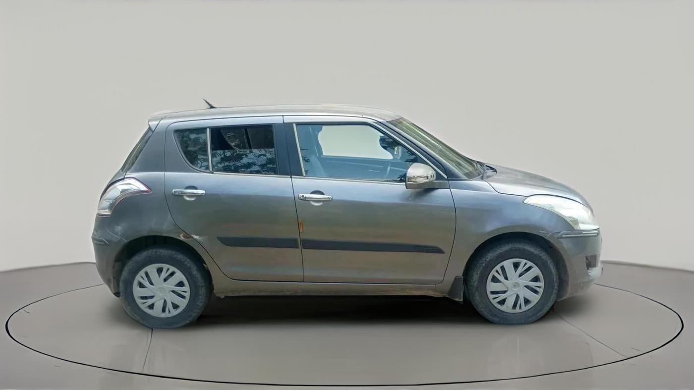 2013 Maruti Swift VXI, CNG, Manual, 88,609 km, exterior