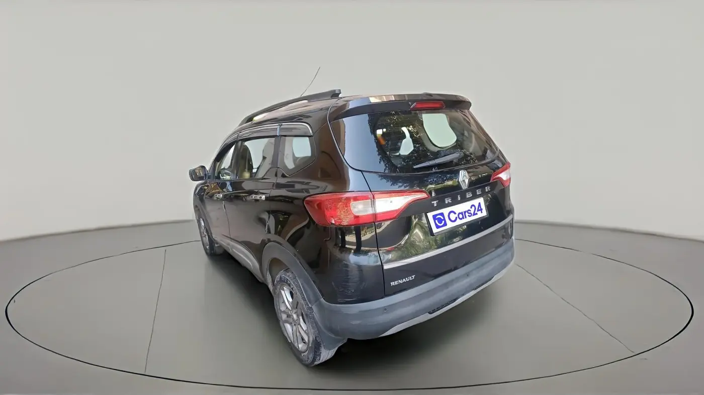 2023 Renault TRIBER RXZ AMT Urban Night Limited Edition , CNG, Automatic, 7,00,000 km, exterior