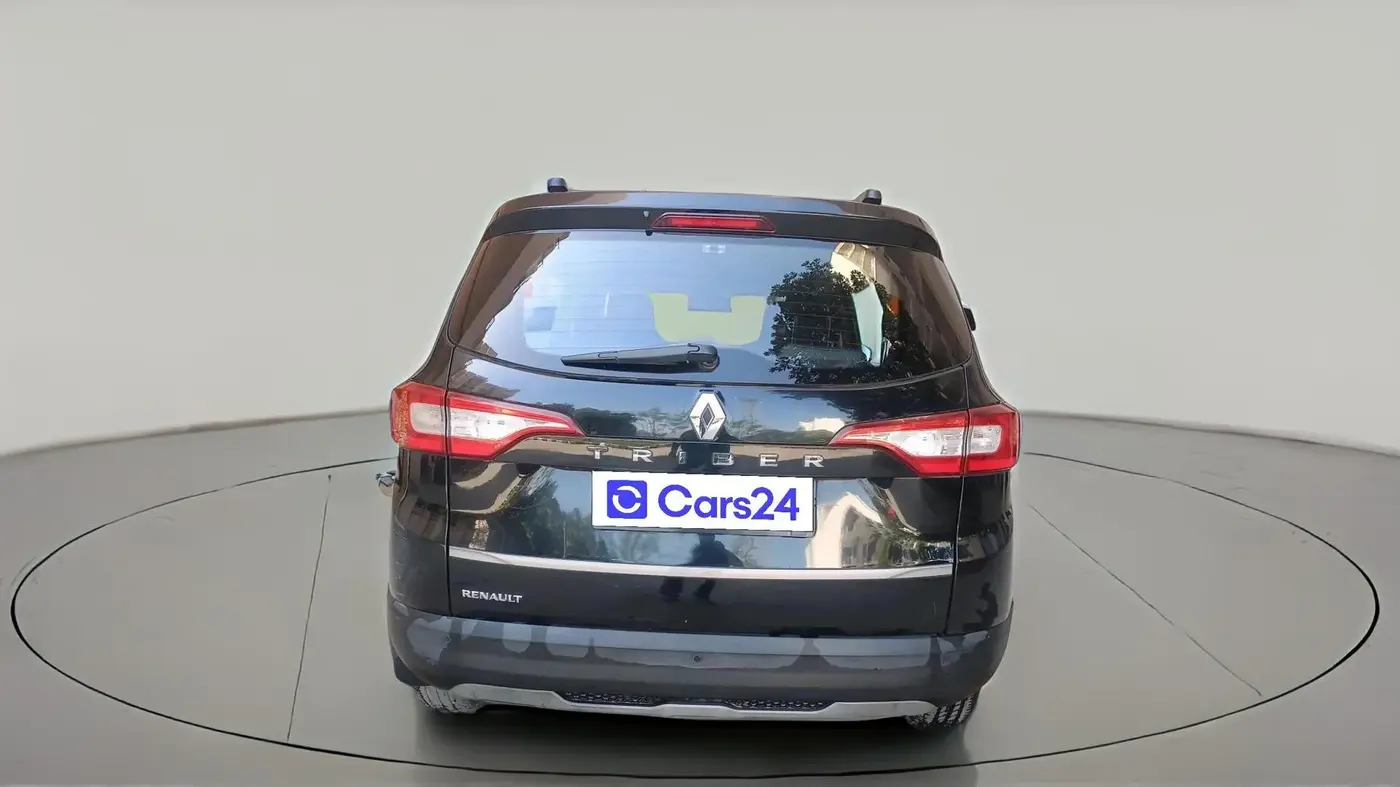 2023 Renault TRIBER RXZ AMT Urban Night Limited Edition , CNG, Automatic, 7,00,000 km, exterior