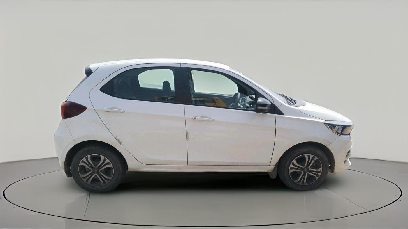 2023 Tata Tiago XT RHYTHM PETROL, Petrol, Manual, 39,534 km, exterior