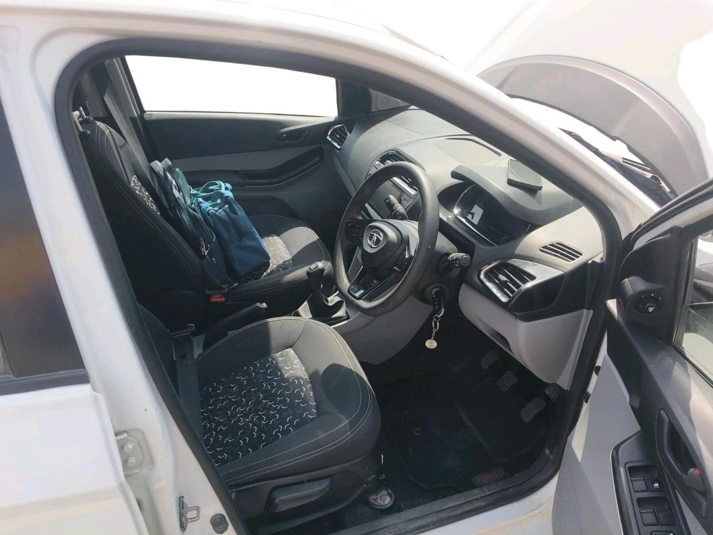 2023 Tata Tiago XT RHYTHM PETROL, Petrol, Manual, 39,534 km, interior