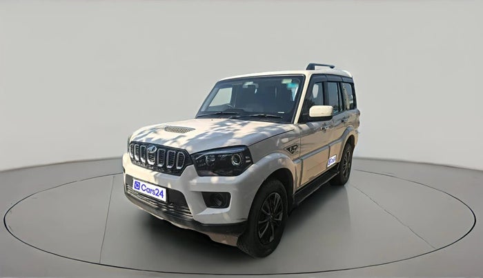 2018 Mahindra Scorpio S7, Diesel, Manual, 1,29,968 km, exterior