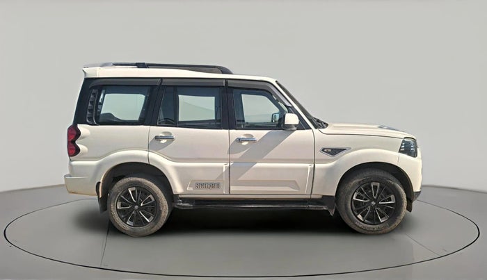2018 Mahindra Scorpio S7, Diesel, Manual, 1,29,968 km, exterior