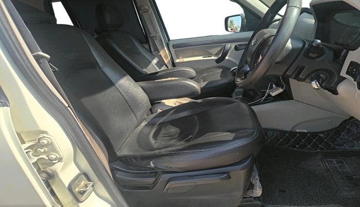2018 Mahindra Scorpio S7, Diesel, Manual, 1,29,968 km, interior