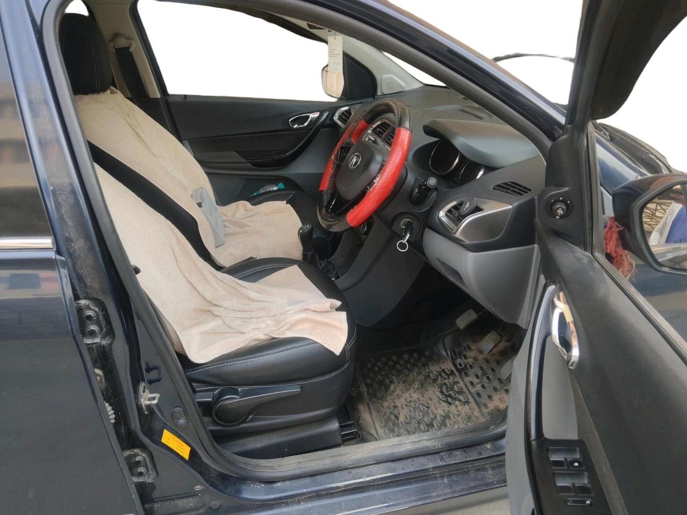 2018 Tata TIGOR XZ PLUS PETROL, Petrol, Manual, 1,09,074 km, interior