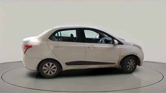2015 Hyundai Xcent S 1.2, CNG, Manual, 1,97,808 km, exterior