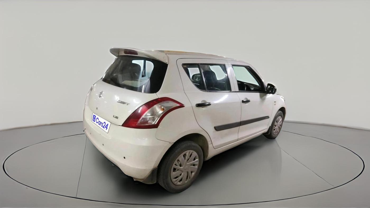 2015 Maruti Swift LXI, Petrol, Manual, 1,26,153 km, exterior