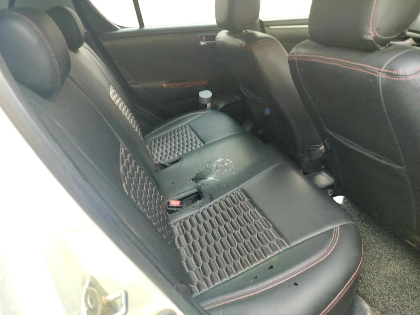 2015 Maruti Swift VXI, Petrol, Manual, 1,47,737 km, interior