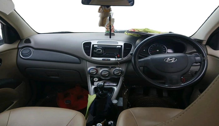 2013 Hyundai i10 MAGNA 1.2, CNG, Manual, 80,607 km, interior