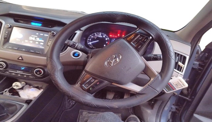 2017 Hyundai Creta SX PLUS 1.6 PETROL, Petrol, Manual, 90,736 km, interior