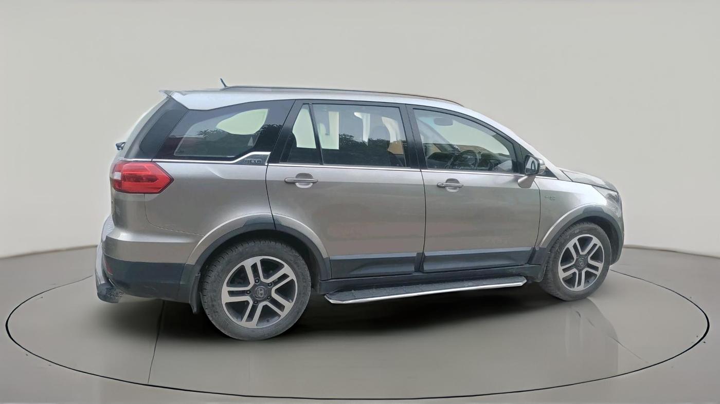 2017 Tata Hexa XTA 4X2 7 STR, Diesel, Automatic, 54,538 km, exterior