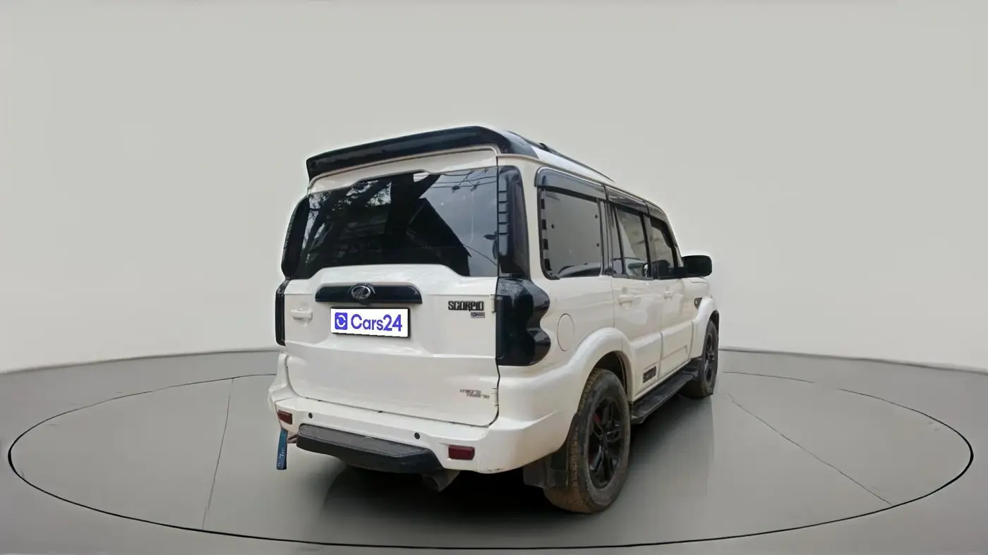 2020 Mahindra Scorpio S5, Diesel, Manual, 91,803 km, exterior