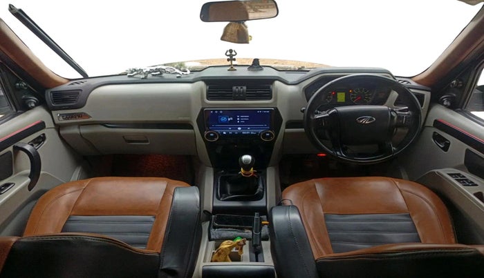 2020 Mahindra Scorpio S5, Diesel, Manual, 91,803 km, interior